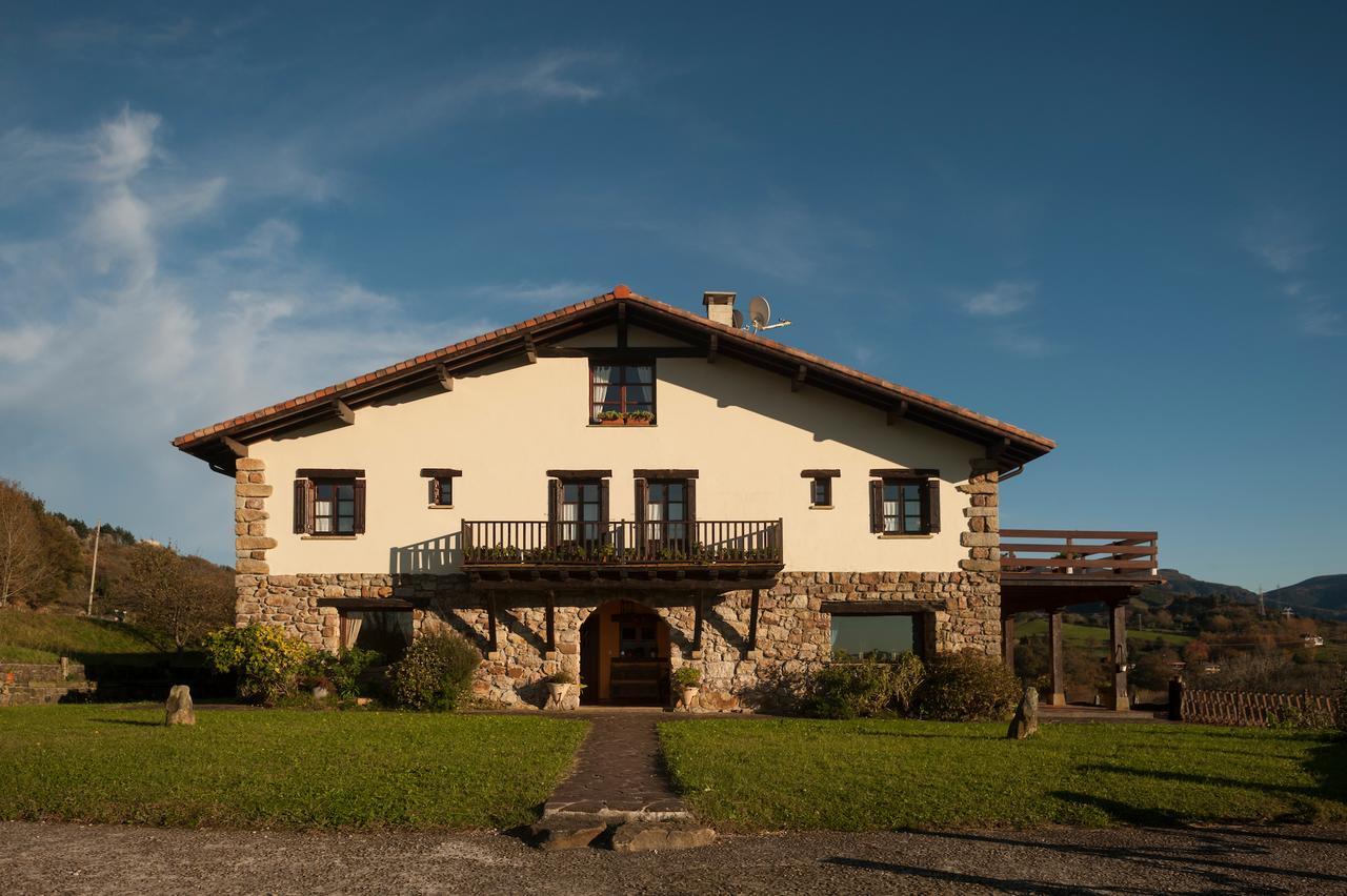 Maison d'hôtes Casa Peluaga à Oiartzun Extérieur photo